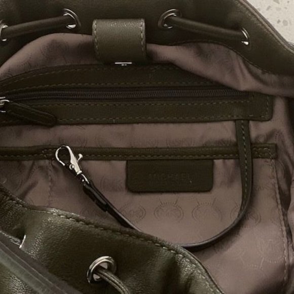 Michael Kors Knox Drawstring Loden Leather Bucket Bag w silver hardware EUC - Picture 11 of 16